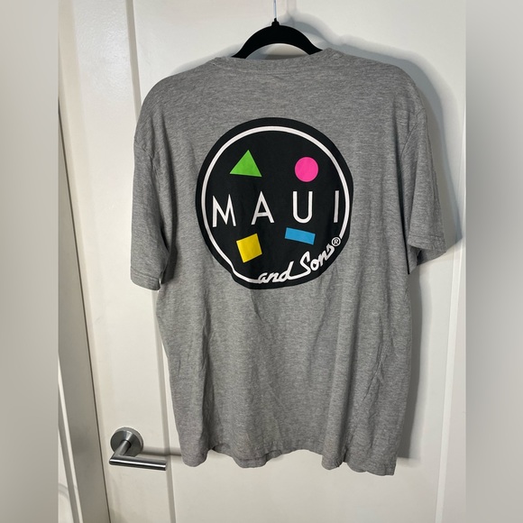 Maui and Sons Men’s Grey logo backed Short Sleeve T-shirt size XL - Picture 4 of 4